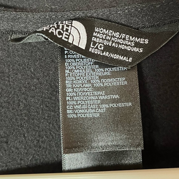 W North Face fleece jacket - Picture 3 of 3